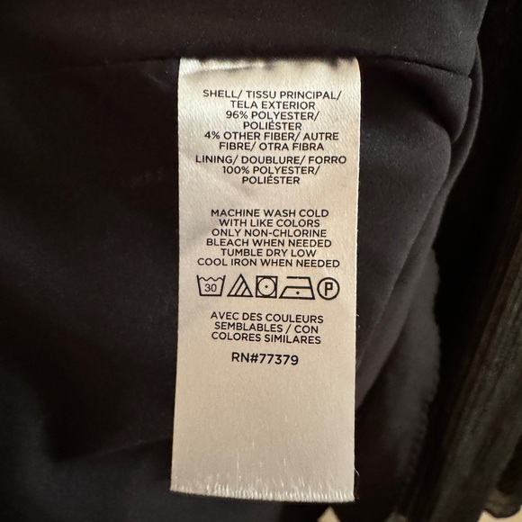 Ann TaylorShimmer Stripe Pleated Flare Dress size 4 - Picture 8 of 10